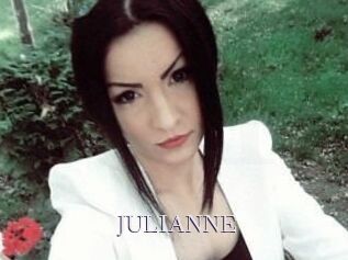 JULIANNE_
