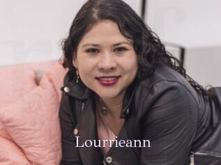 Lourrieann
