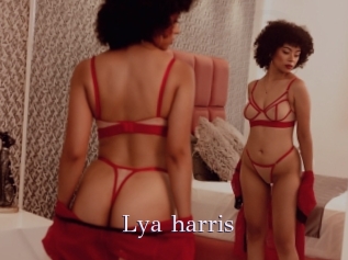 lya_harris Rencontre Une Femme