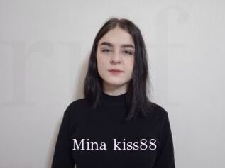 Mina_kiss88