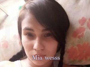 Mia_wesss