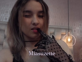 Miasuzette