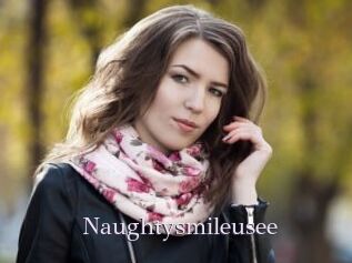 Naughtysmileusee
