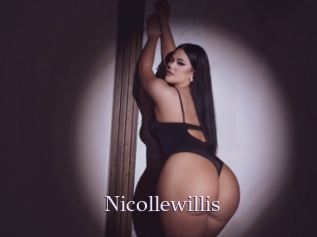 nicollewillis Rencontre Une Femme