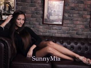 SunnyMia