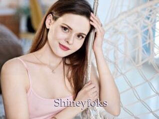 Shineyfoks