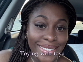 toying_with_toya Rencontre Une Femme
