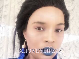 XHONEYLIPZZx